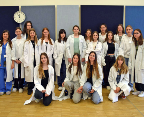 Teilnehmerinnen des Wiener Töchtertags in der Klinik Floridsdorf